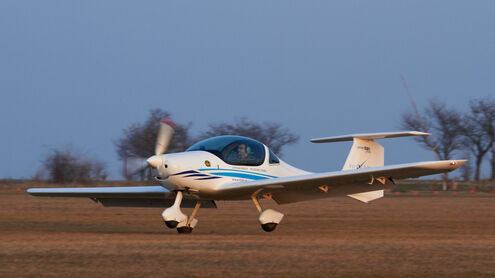 Ješted, Mácháč a zpět