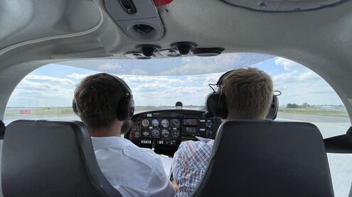 Vyhlídkový let - S plnou parádou přes letiště Ruzyně