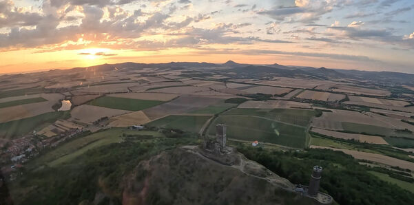 Vrtulníkem na Hazmburk