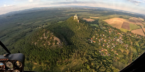 Vrtulníkem na Kokořín a Bezděz 