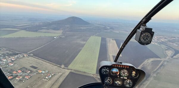 Na Říp se západem slunce 